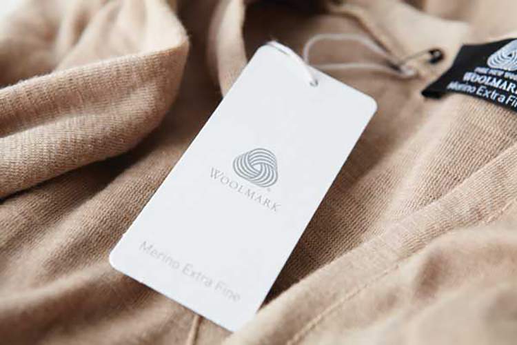 Woolmark được sử dụng trên nhiều loại hàng may mặc.